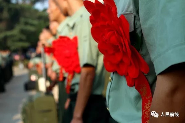 「荐读」太有才了！一位老兵离队之际用文言文写下《临别赠言》