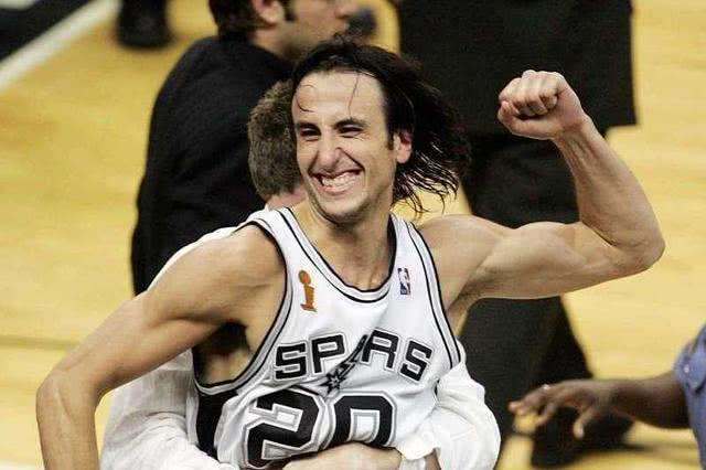 吉诺比利退役帕克加入黄蜂,帕克在吉诺比利名人堂讲话