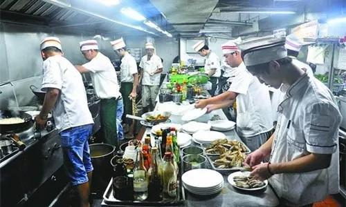 00后做厨师有前途吗,做厨师为什么工资那么低