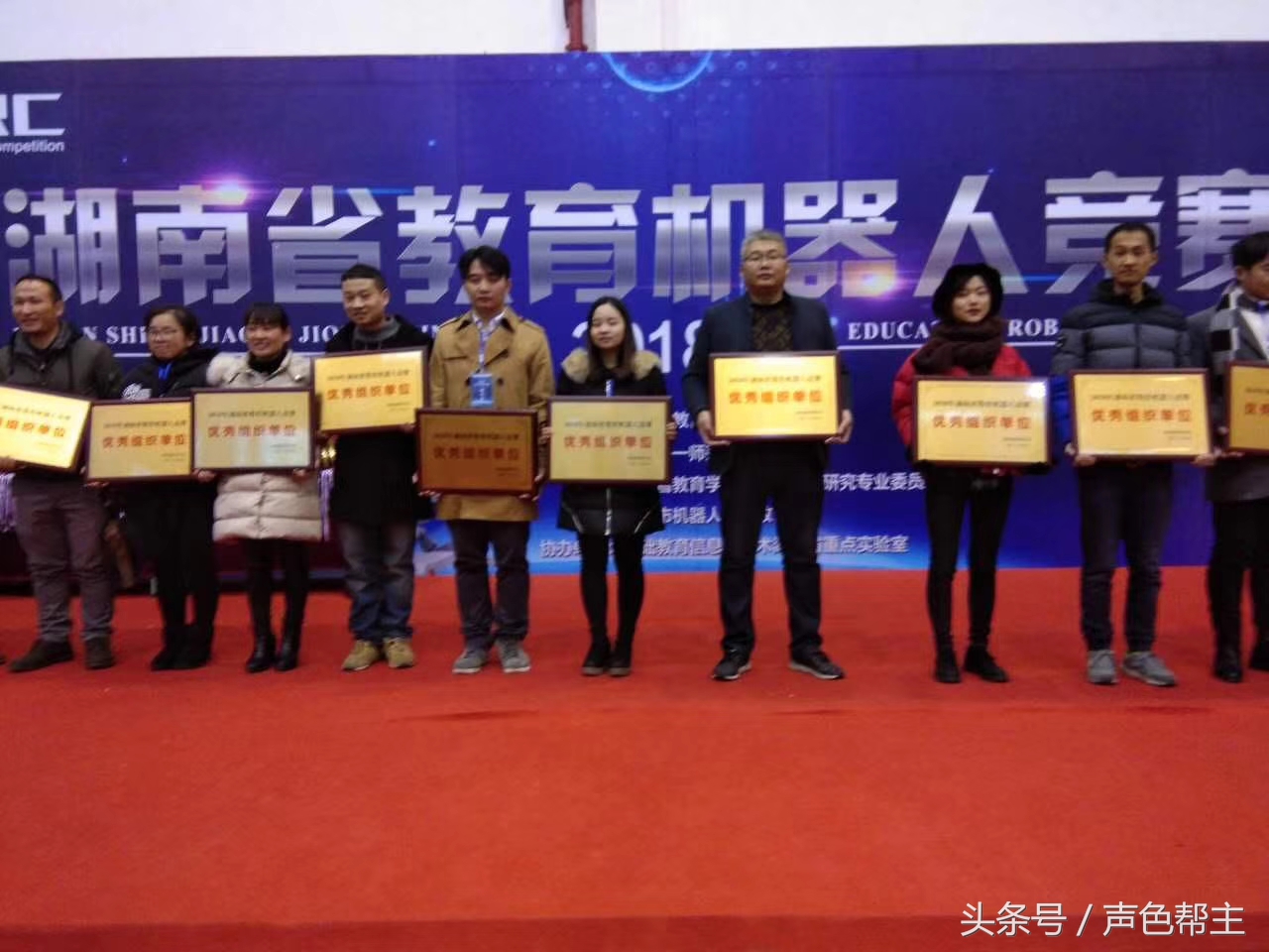 小学校长对学生的影响,为什么说一个学校校长很重要