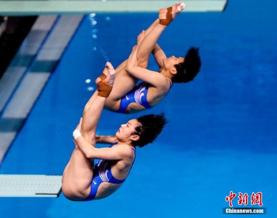 国乒豪夺13胜1负冲击五项冠军,跳水混双冠军