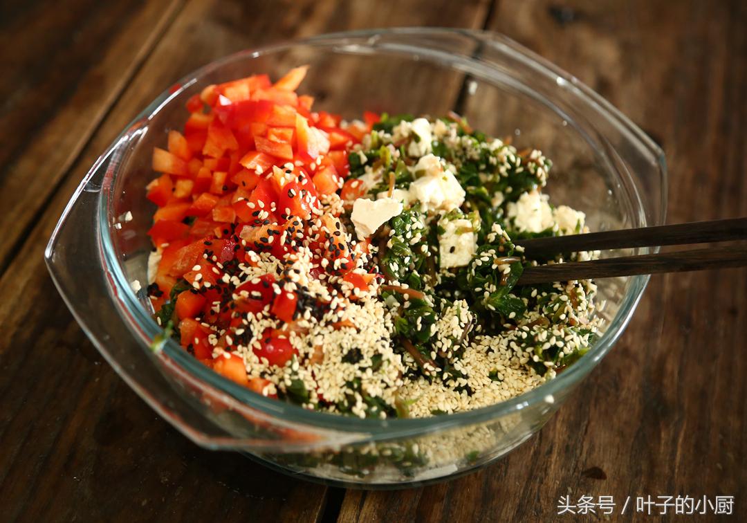 北京菜价涨得吓人，油麦菜都9.9元了！这个不花钱，抓紧要过季了