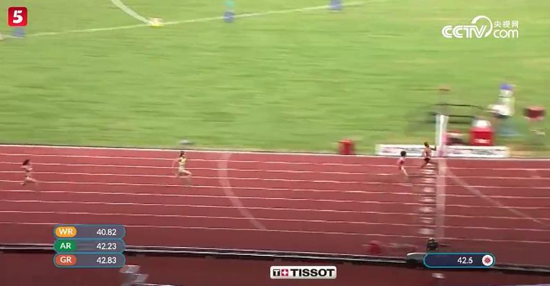 亚运女子接力4*100米男足,雅加达亚运会四乘一百米接力回顾