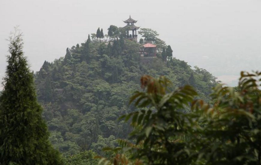 四川绵阳安州区----因界内龙安山为名