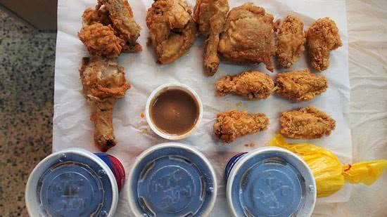 肯德基全家桶好还是中国版好,肯德基全家桶和一般的区别