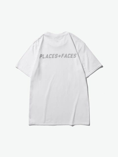 如何选到一件好的白t男生,找一件合适的衣服不是一件难事