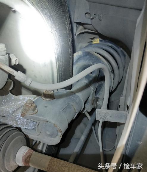 13万买新车后悔想卖,13万买别克威朗与16万买别克君威