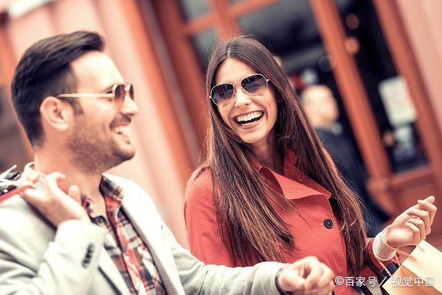 追一个人她一直对你忽冷忽热,追的女孩对你忽冷忽热