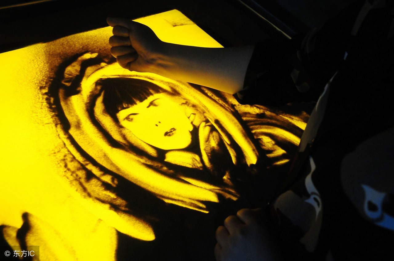 沙画的好处有哪些,幼儿学沙画有什么好处和坏处