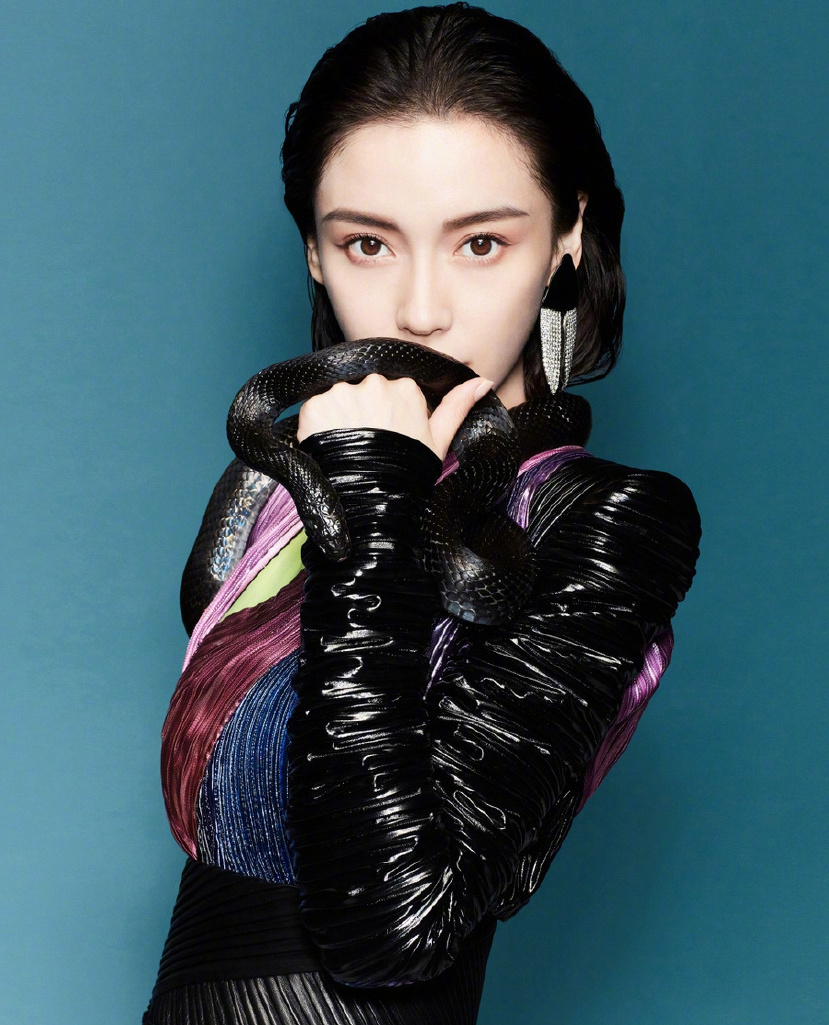 angelababy何穗红毯,何穗和杨颖薇娅