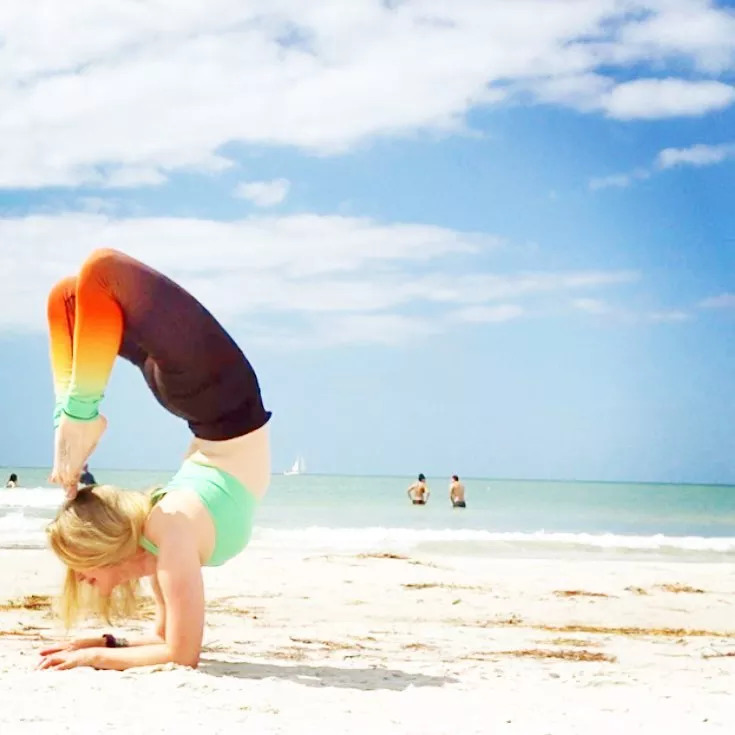 瑜伽腰细身材怎么练,瑜伽比身材更重要的是体态