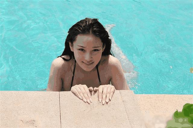 杨幂迪丽热巴惊艳写真,杨幂迪丽热巴合照写真