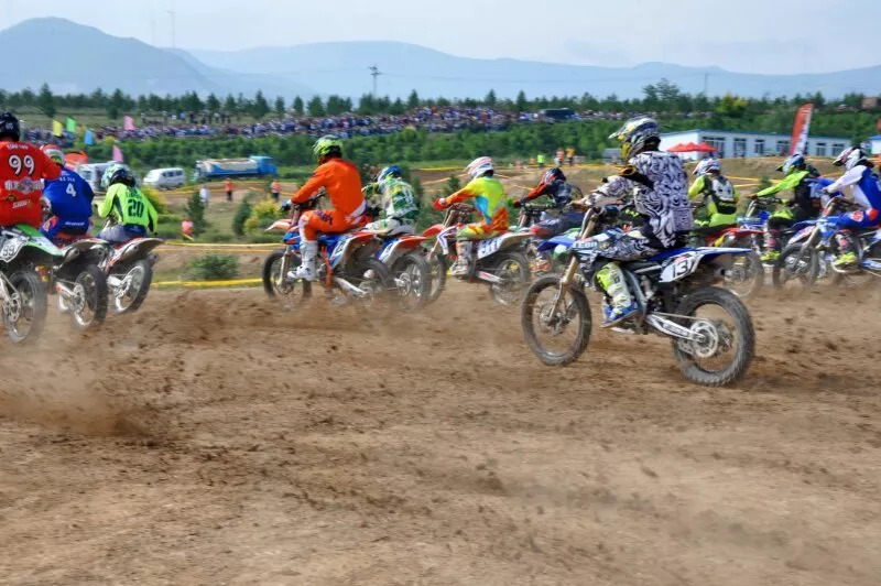 摩赛缘何受青睐！把体育赛事办成一张“城市名片”