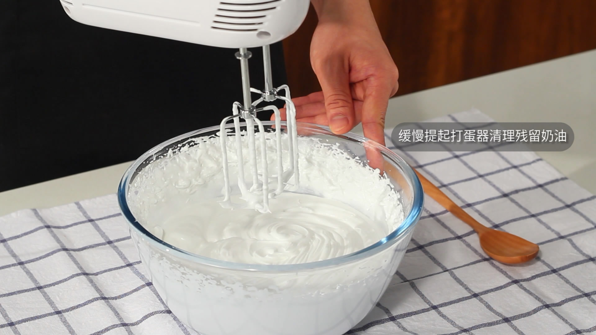 最常用的裱花嘴型号及花型,最常用的2种裱花嘴