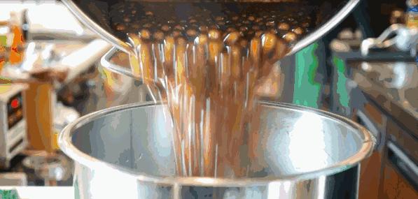 小心喝奶茶的五大危害不容低估,你绝对想不到奶茶的危害有多大