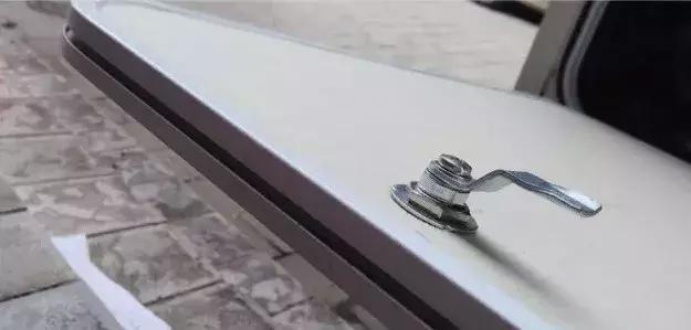 房车改装纪实视频,房车改装全过程带讲解