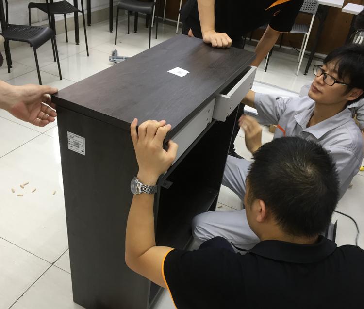 迎战全民装修季,橙家举办班尔奇衣柜安装培训