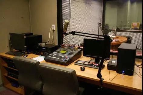 一个品牌，在观众面前出现4次以上，才会被记住