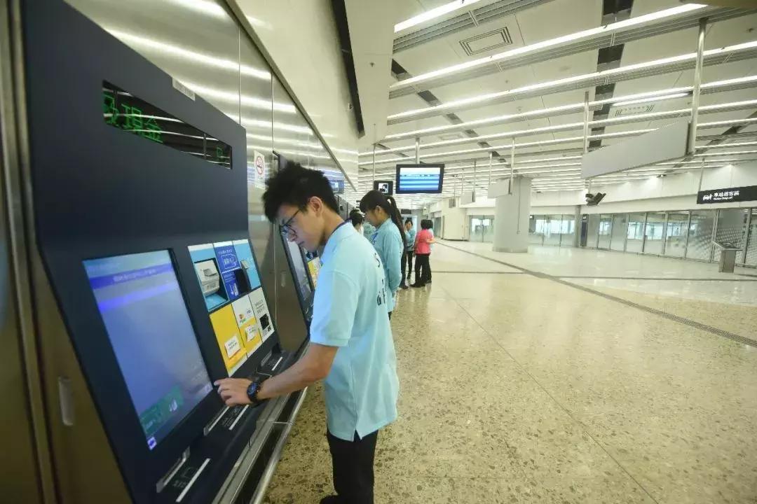 厦门去香港的动车票价,怎么订厦门到香港的动车