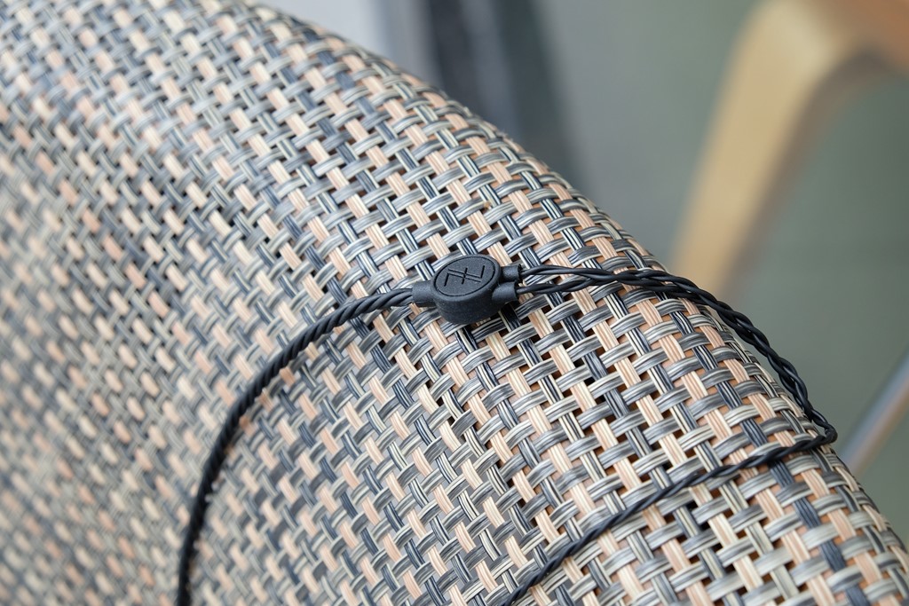 tfz锦瑟香也king耳机评测,锦瑟香也tfzno.3耳机黑金版测评