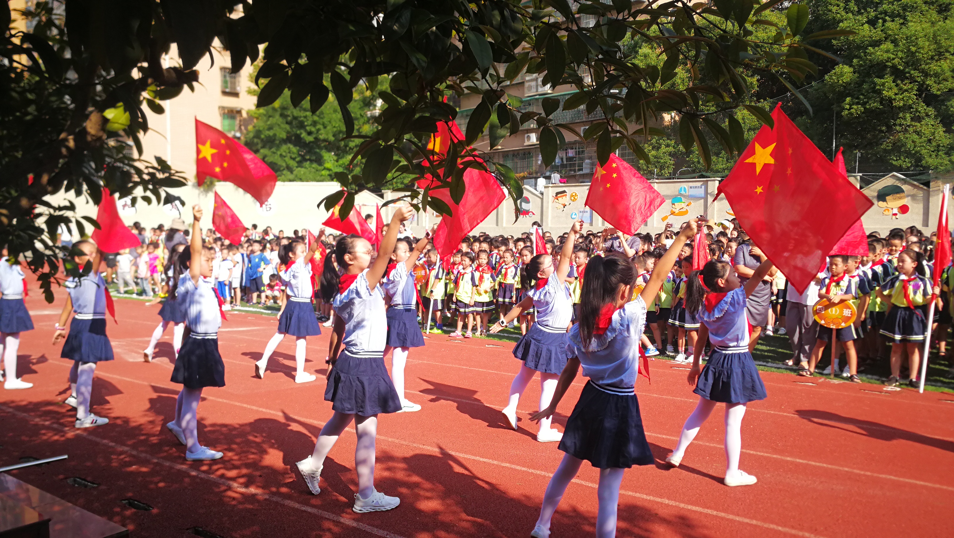 兴义桔园小学教学质量,南丰桔园小学