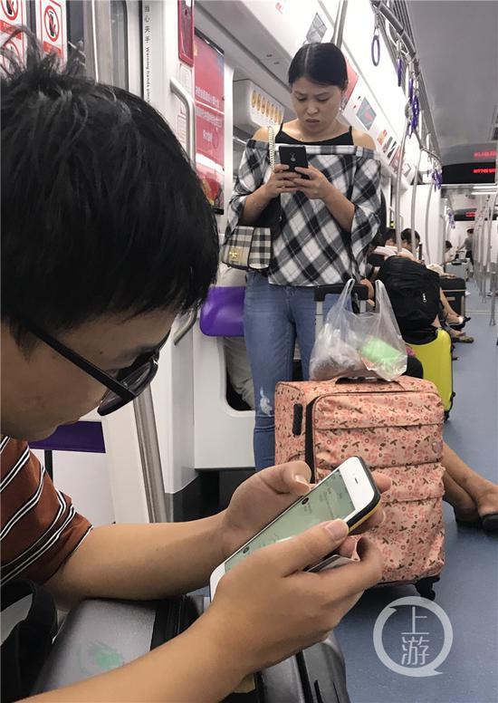 女人近视12000度,女孩近视1800