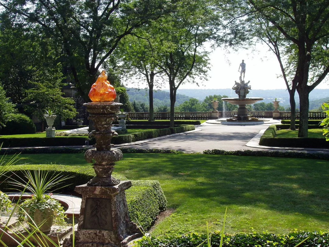 英国女王有庄园吗,英国女王喜欢的城堡