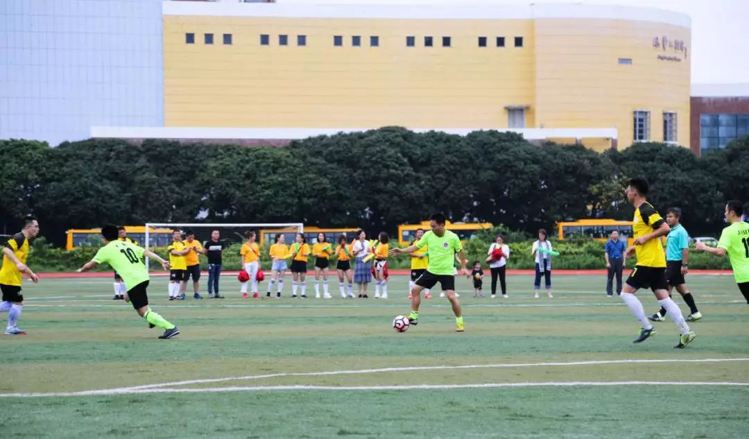 国际青少年足球友谊赛,开展足球友谊赛