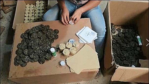 布朗山大树熟茶饼,布朗山大树茶饼