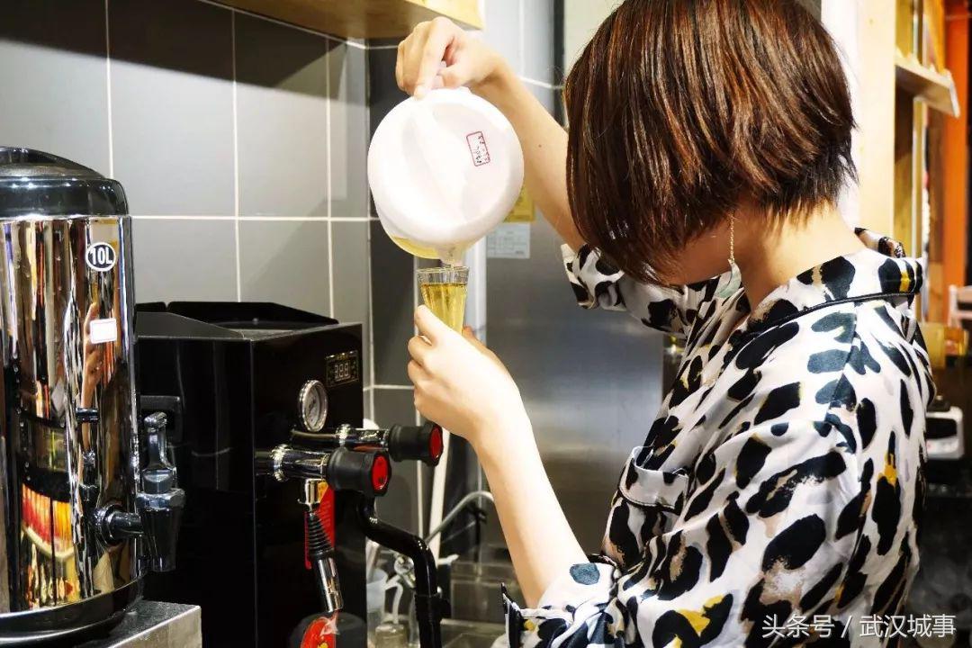 一杯茶饮的理想主义——乌茶邦