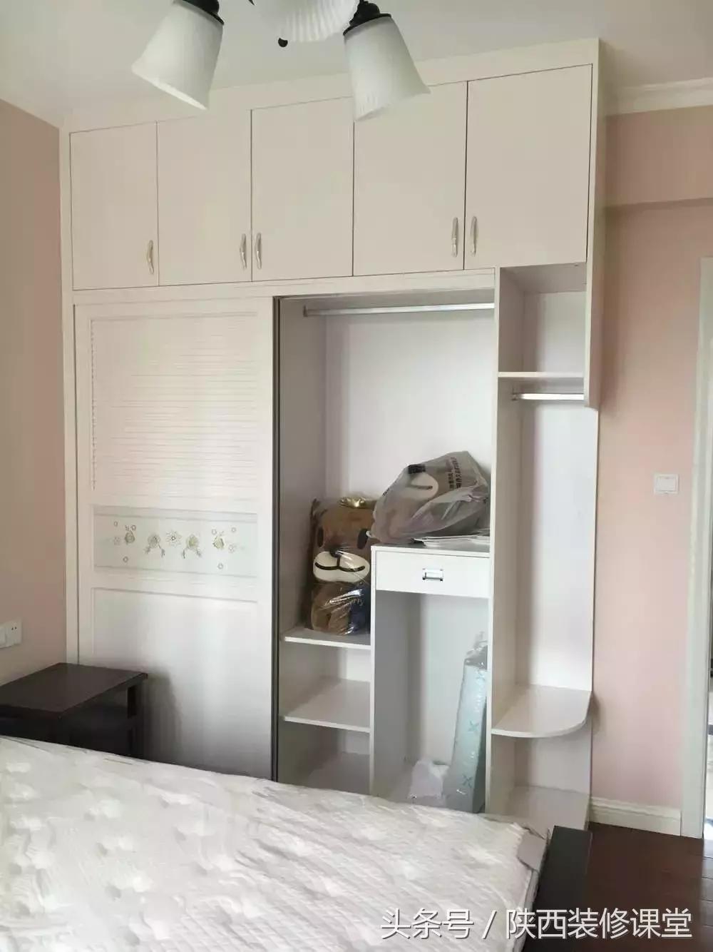 三个卧室的衣柜定制多少钱,卧室衣柜成品好还是定制的好