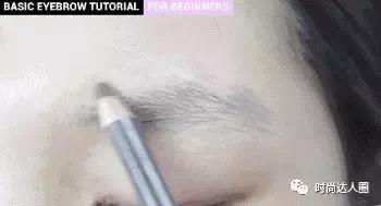 水雾眉型怎样画,大长脸怎么画出全智贤的粉嫩妆容