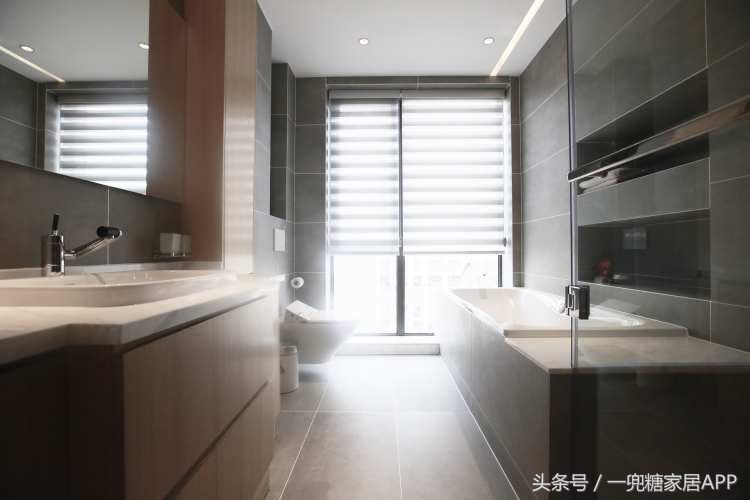 为了2个娃,我183㎡的家,没一个凸出来的柜门把手