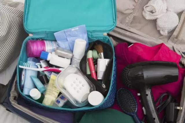 飞机行李不能带的东西有哪些,飞机托运行李箱有什么东西不能带