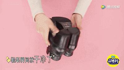 鞋子不用刷就能干净的方法,鞋子里倒东西