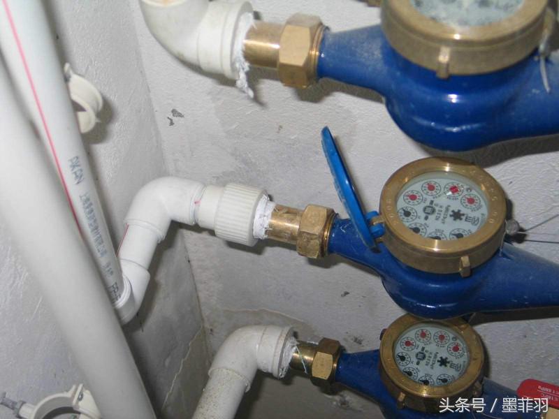 家里水表转得快教你一个省钱妙招,家里没有人水表转去哪里可以解决