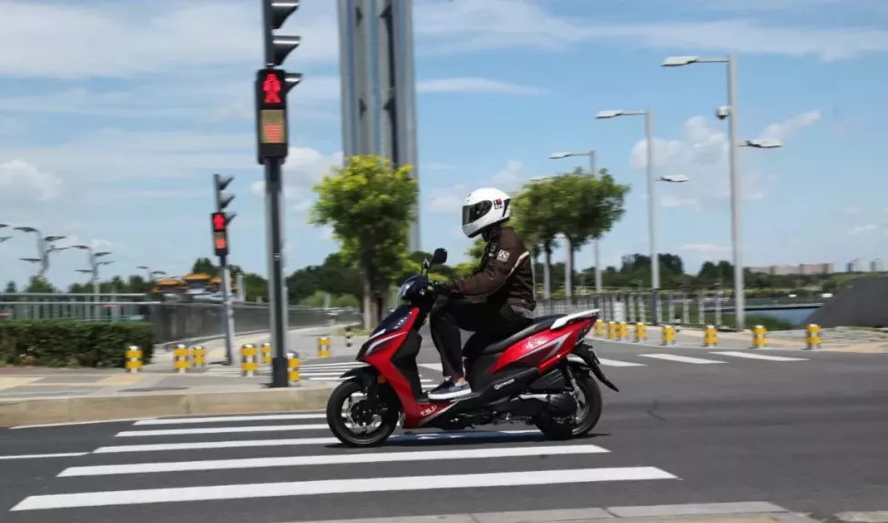 最值得购买的三款150s踏板都有谁,车评推荐10万元以下车型