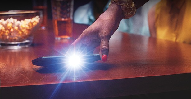 华为p20和vivoz3哪个好,华为p30与摩托罗拉s30对比