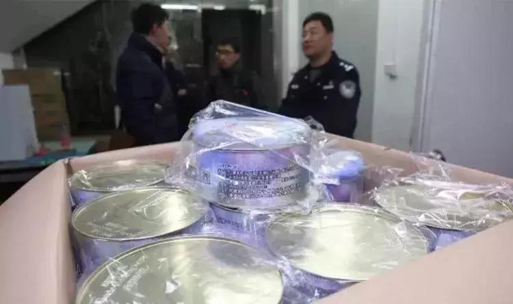 深圳香港珍妮小熊饼干是正品吗,香港买小熊饼干地址