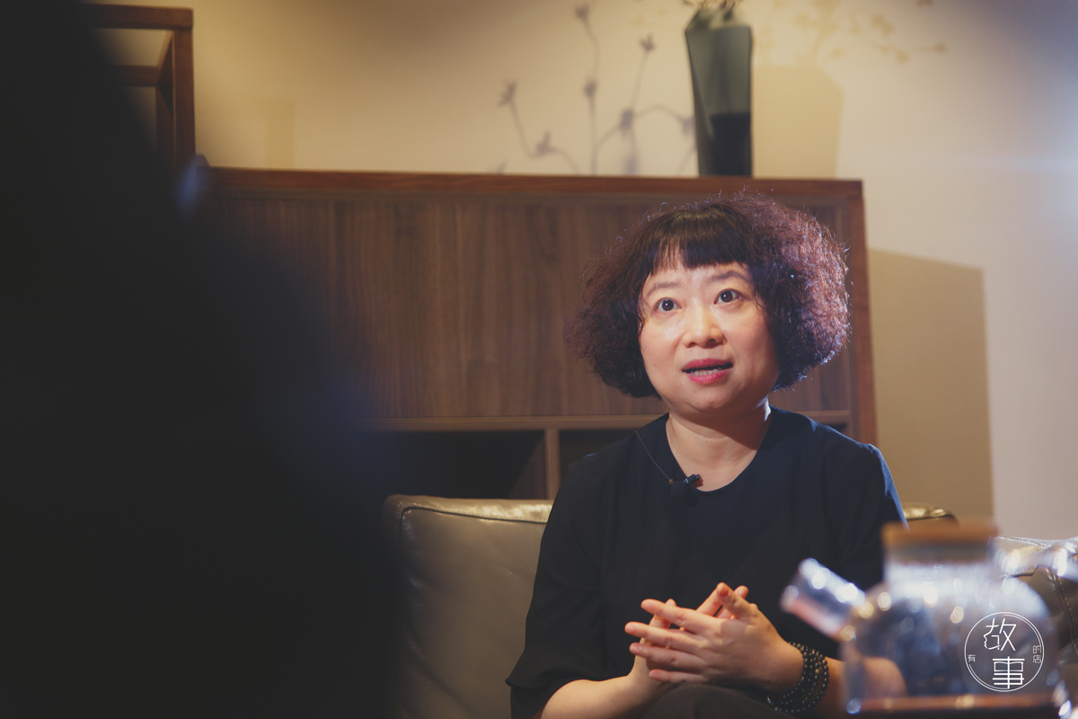 一代书迷实录：十七岁的年轻人到底有多痛