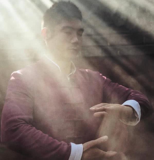 付高峰vs谭小峰谁赢了,付高峰败给谁了