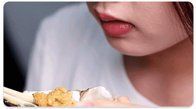 深圳竹篮蒸生蚝,深圳新安秦师傅竹篮蒸生蚝