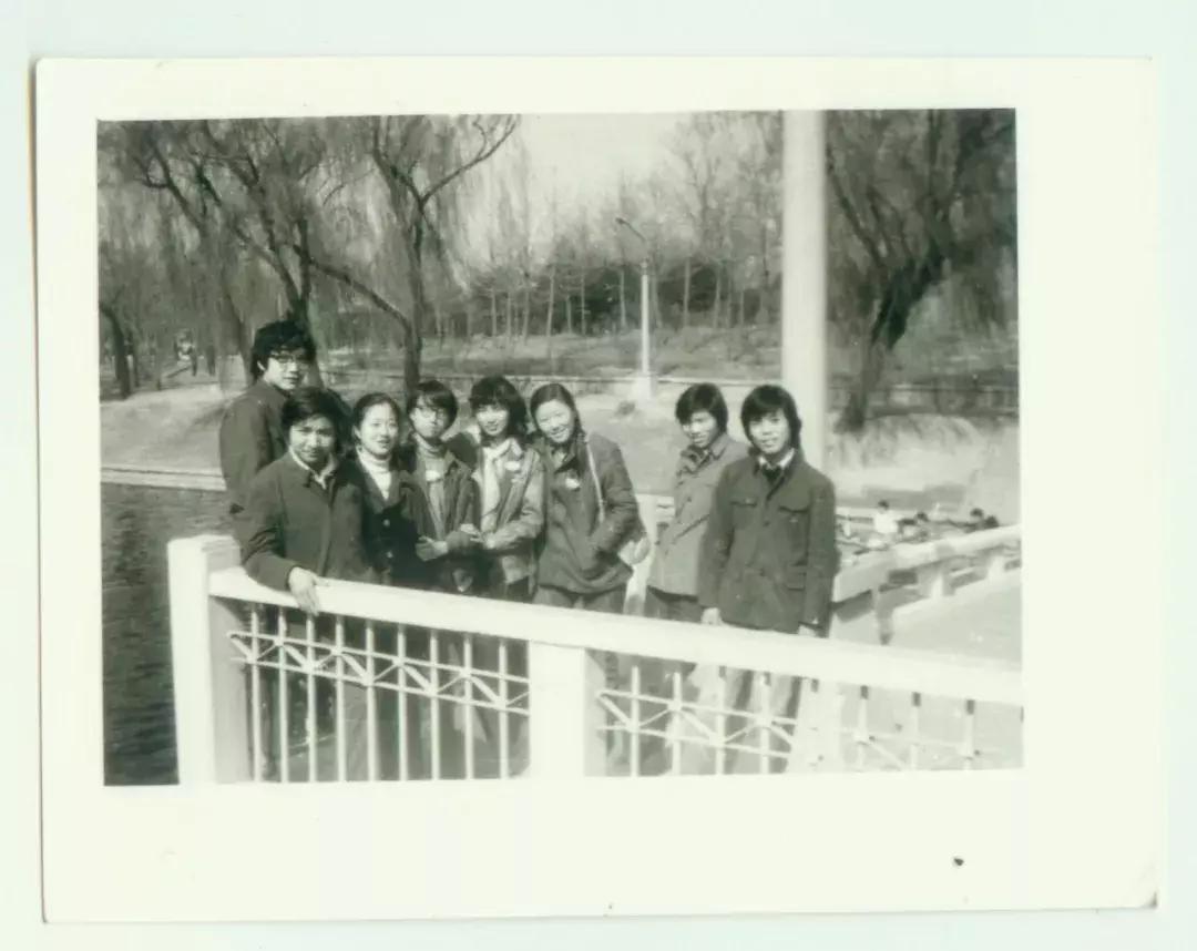 30年代大学校园,三十年前大学的校园