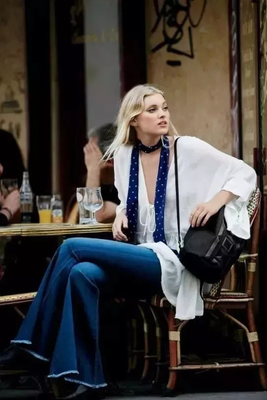 石原里美丝巾搭配图片,石原里美丝巾戴法