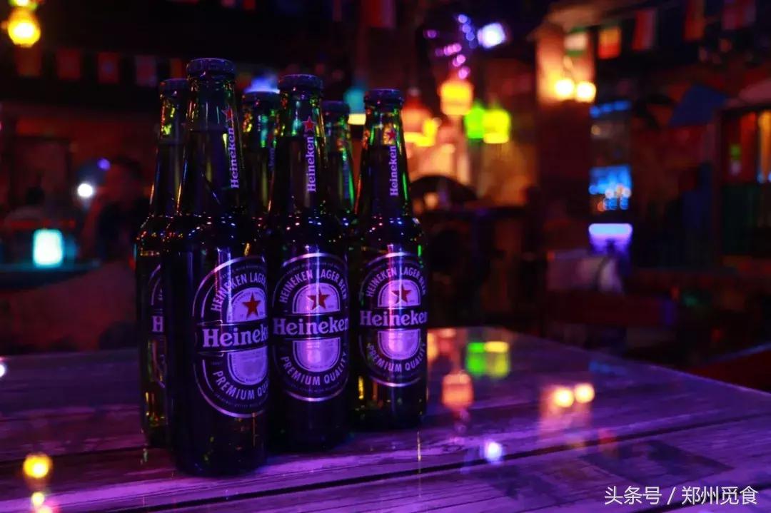 郑州开了一家超级豪华的酒吧,郑州很安静的酒吧