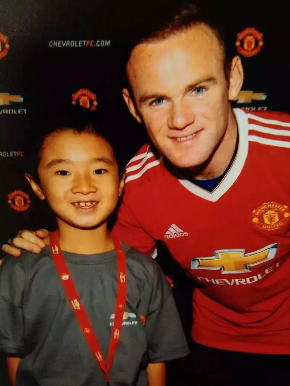 足球如何才能称得上球王,足球领域怎么样才能真正成为球王