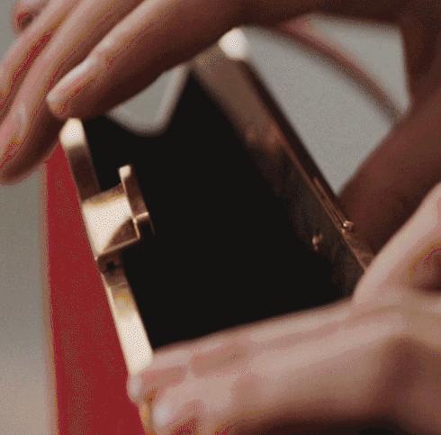 CELINE换Logo了！老Céline还有什么值得买的？