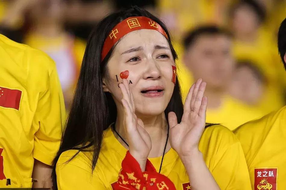 中国男足三次掀翻亚洲强队,中国男足vs马来西亚低级失误