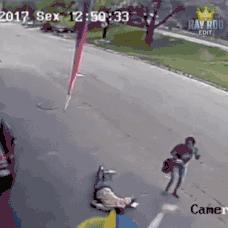 关于内马尔假摔,内马尔假摔是什么梗