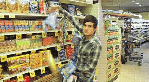 做微商哪些行为容易被封号,微商代购犯法吗